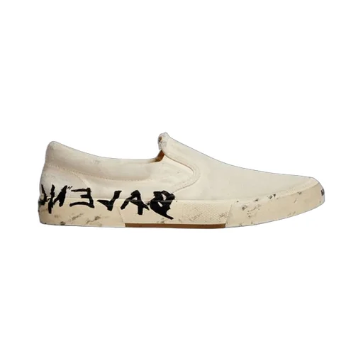 Paris Low Top Sneaker