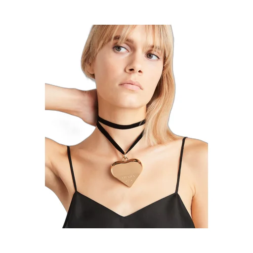 Eternal Gold choker with large pendant in yellow gold