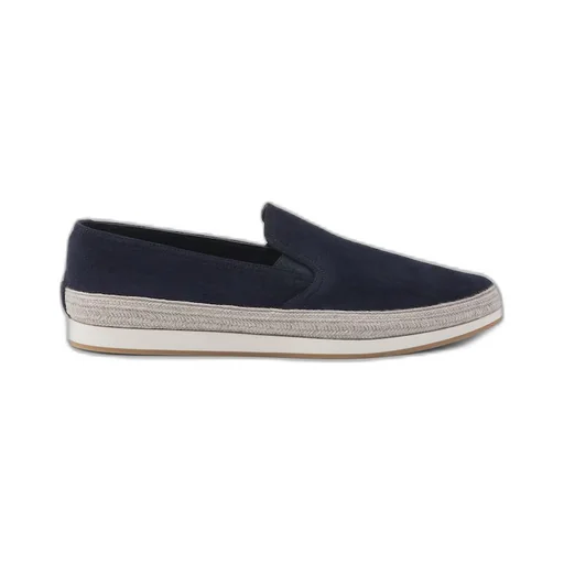 Suede slippers