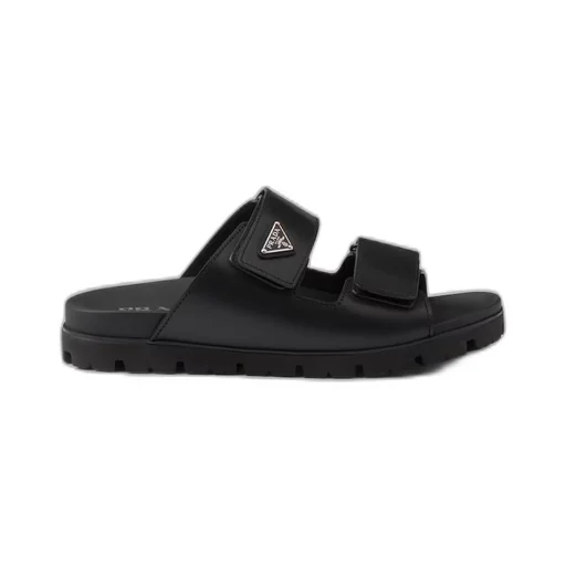 Leather strap sandals