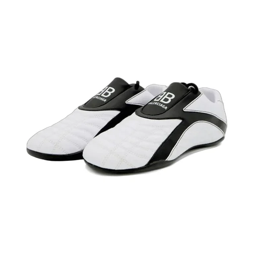 () Zen Sneaker
