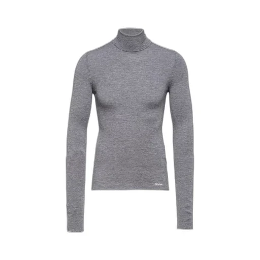 Cashmere turtleneck