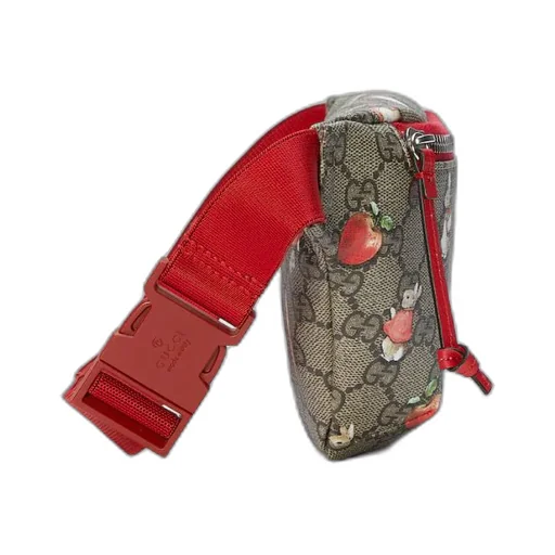 Peter Rabbit™ x Gucci belt bag