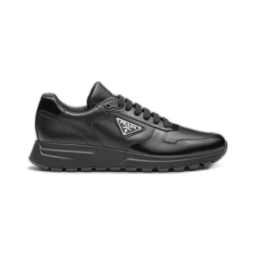 Leather sneakers