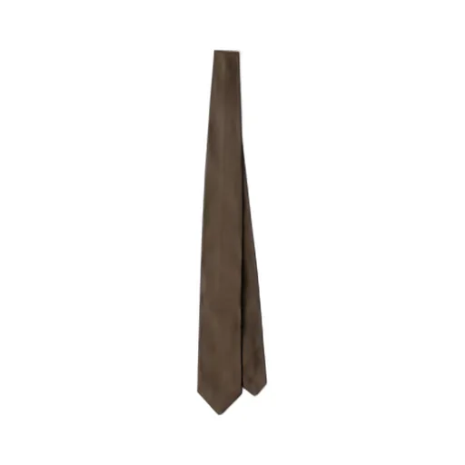 Silk tie