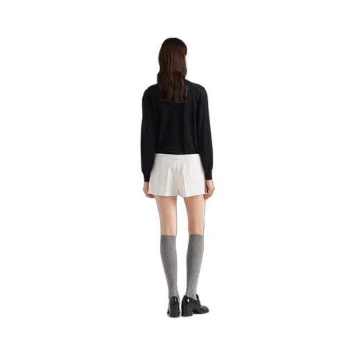 Cashmere and wool sweater