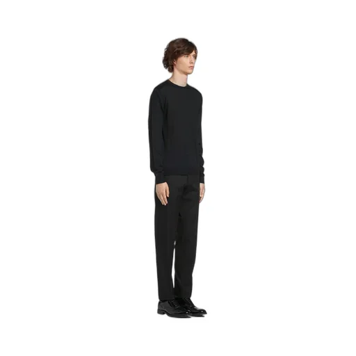 Soft Cashmere Crew-Neck Sweater