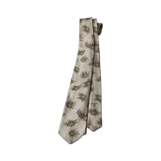 Silk tie