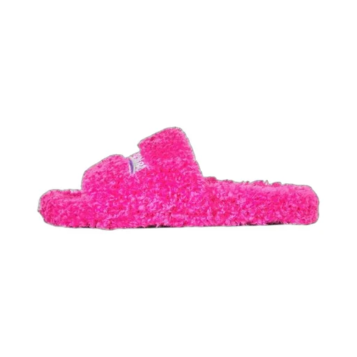 () Furry Slides
