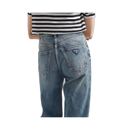 Five-pocket denim jeans
