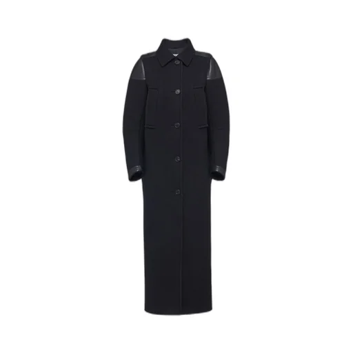 Single-breasted cloth and leather coat