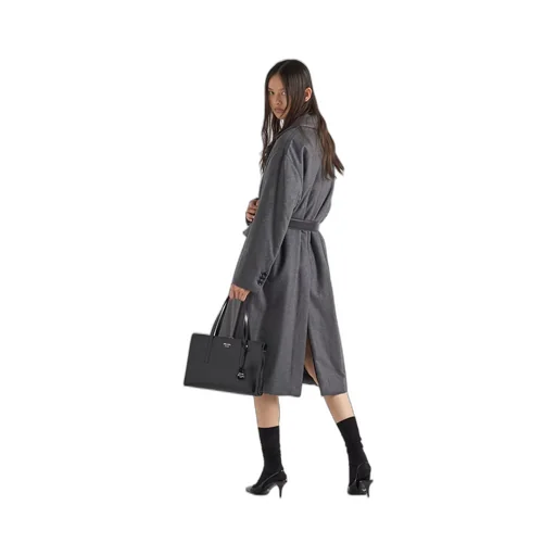Single-breasted belted cashmere coat