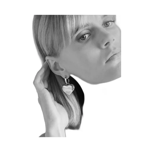 Eternal Gold medium drop earrings in yellow gold