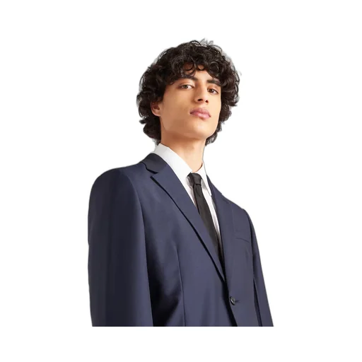 Single-breasted wool suit