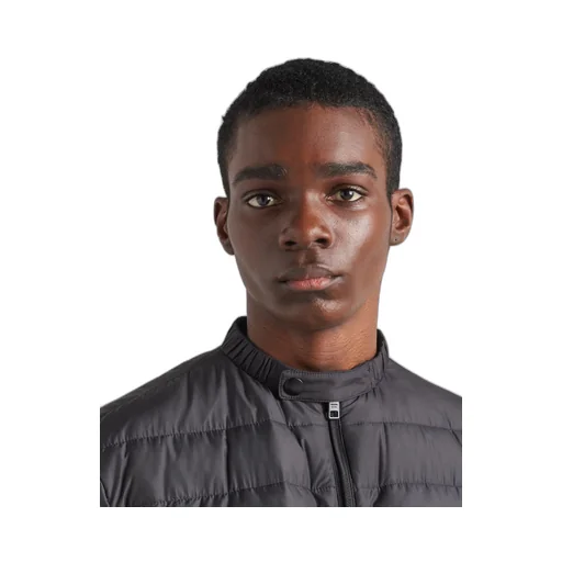 Short polyester down jacket