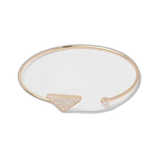 Eternal Gold bangle bracelet in yellow gold with diamonds