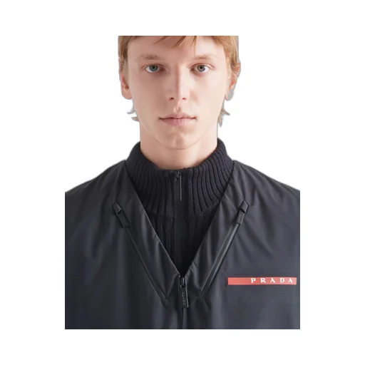 Light technical fabric vest