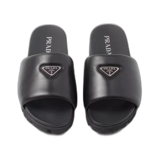 Padded nappa leather slides