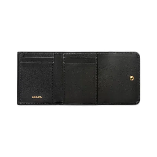 Small leather wallet