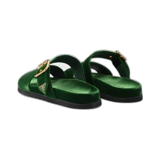 Velvet slides