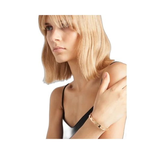 Eternal Gold cut-out bangle bracelet in yellow gold