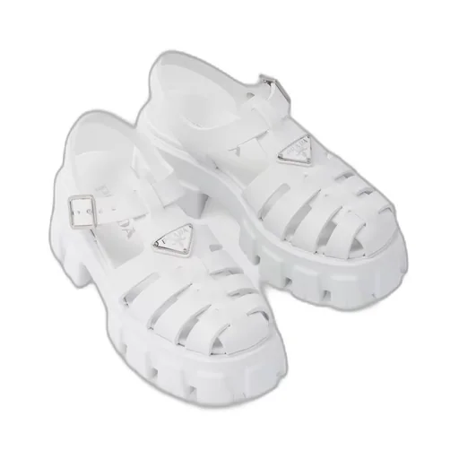 Monolith foam rubber sandals