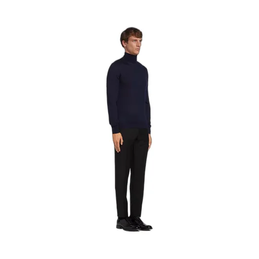 Cashmere Turtleneck