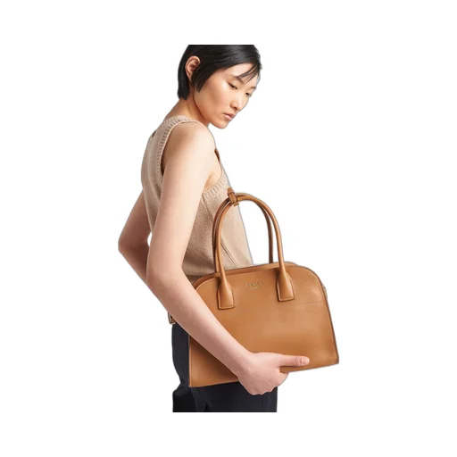 Medium leather tote bag