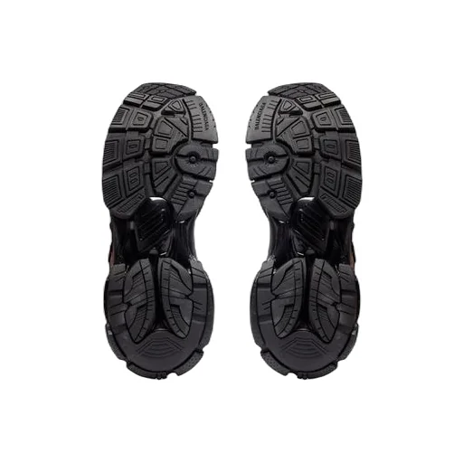 Runner Graffiti Sneaker