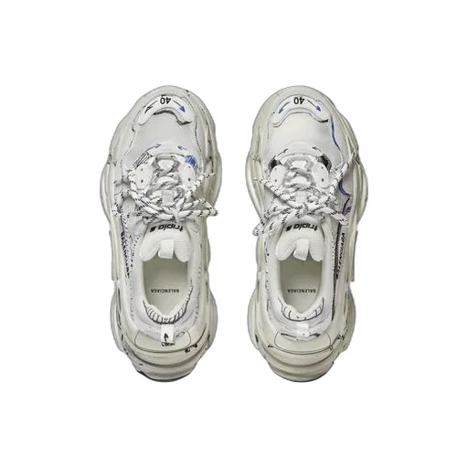 Triple S Sneaker