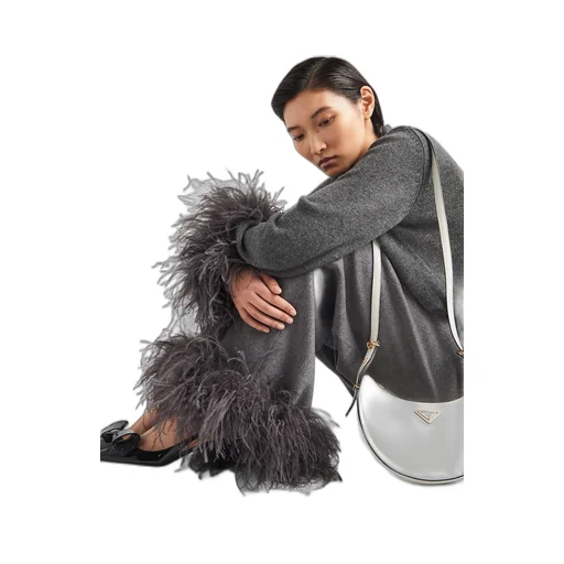 Cashmere pants with feathers