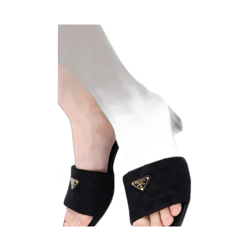 Embroidered fabric slides