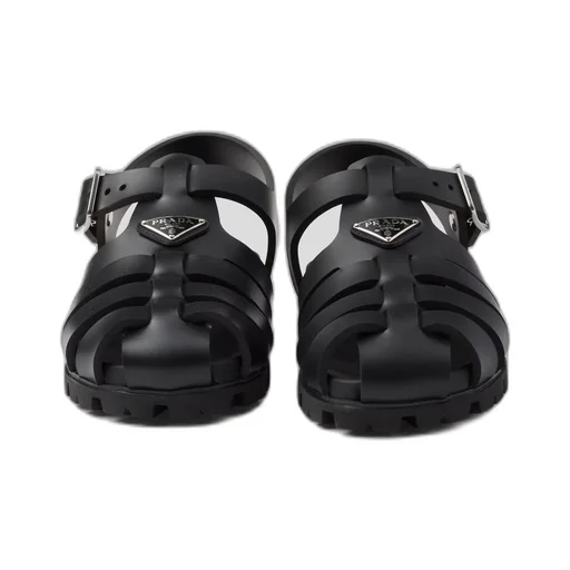 Sporty fisherman sandals