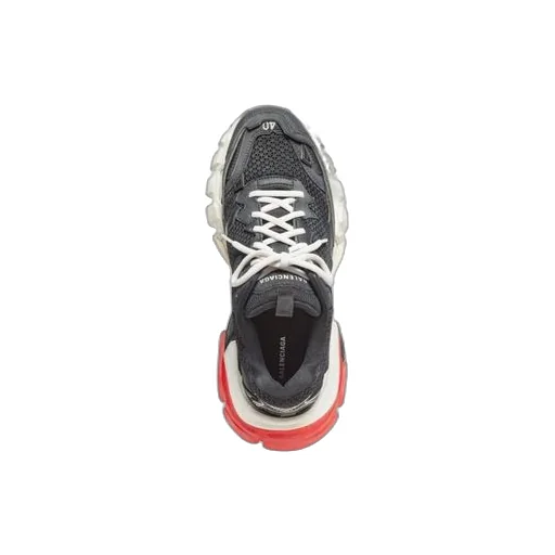 Track.3 Sneaker