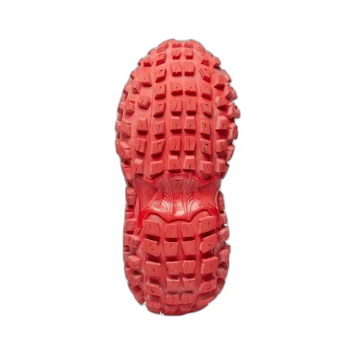 Defender Sneaker