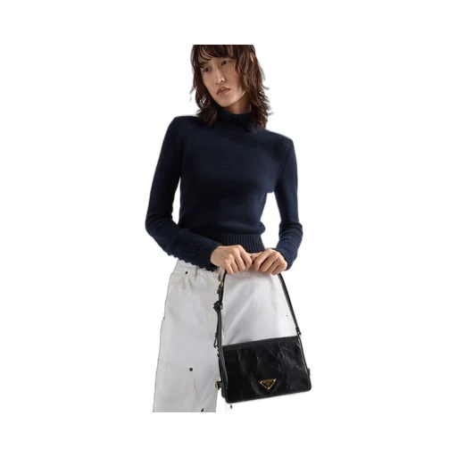 Leather shoulder bag