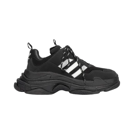 Triple S Sneaker