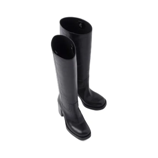 Leather boots