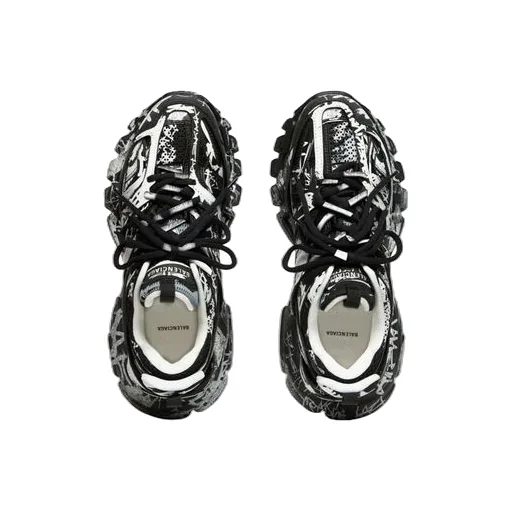 Track Graffiti Sneaker