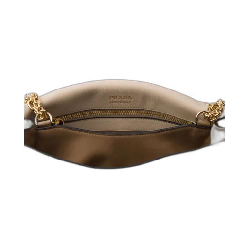 Medium leather shoulder bag