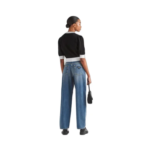 High-waisted denim jeans