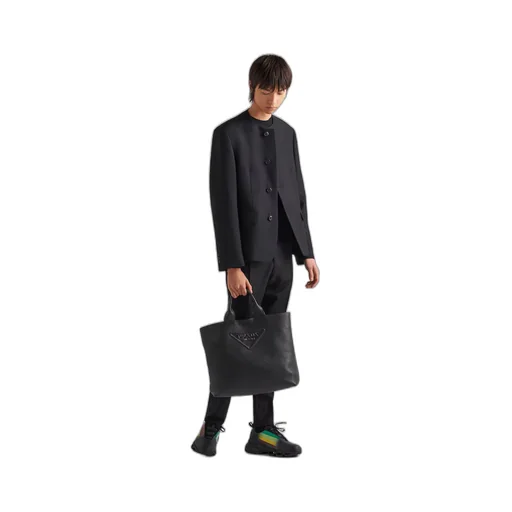 Leather tote