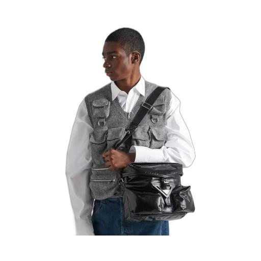 Leather shoulder bag