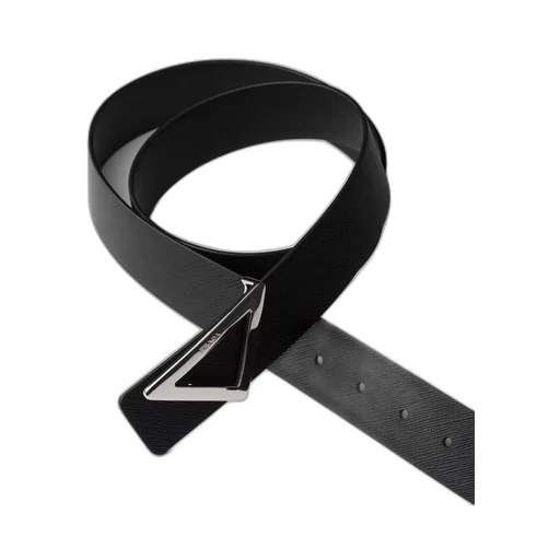 Enameled metal belt buckle