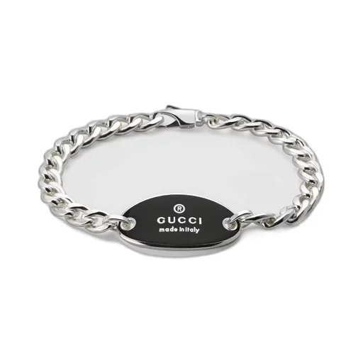 Trademark chain bracelet with tag