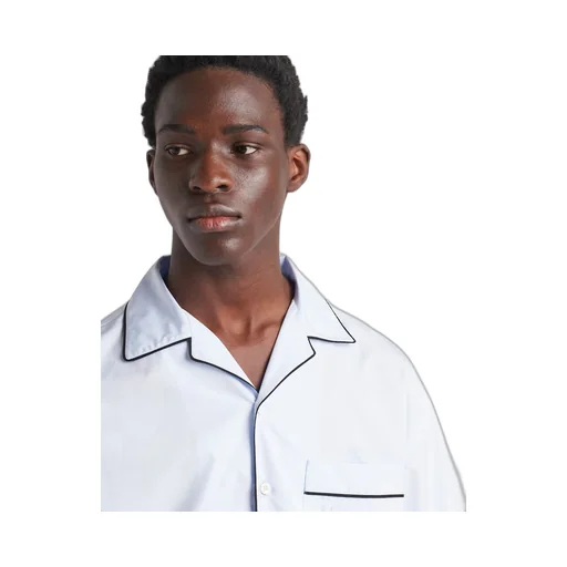 Short-sleeved cotton shirt