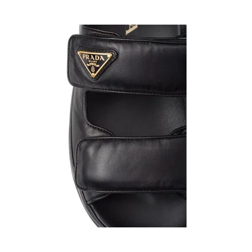 Flat nappa leather sandals