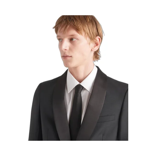 Single-breasted wool and mohair tuxedo