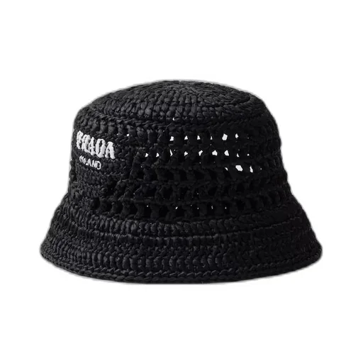 Crochet bucket hat