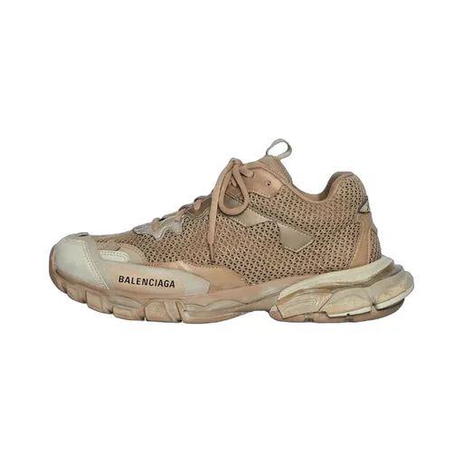 Track.3 Sneaker